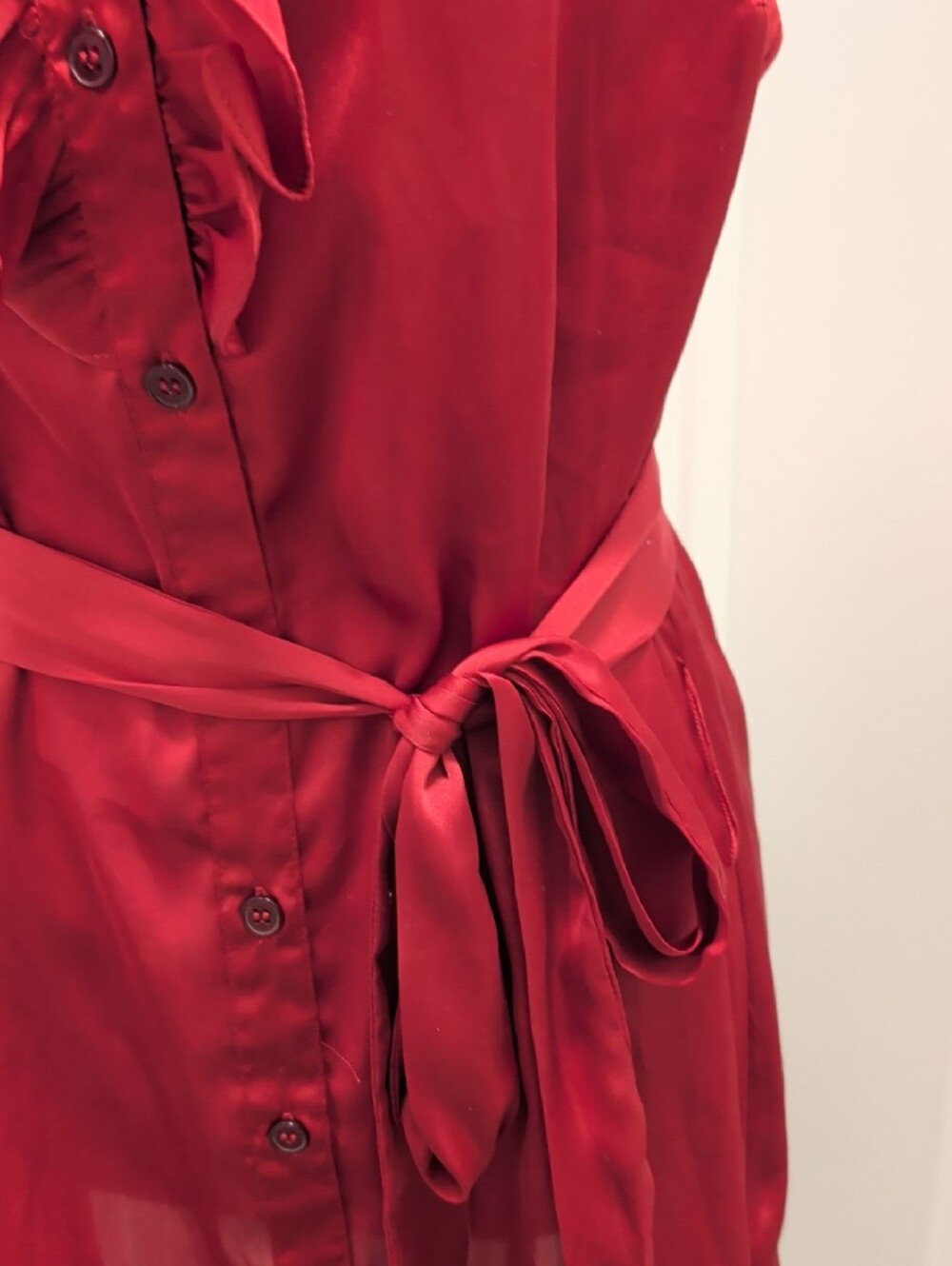 Forever 21- Size Large Sleeveless Ruffled Halter Satin Tunic Blouse in Deep Red - Picture 3 of 9